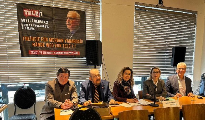 Duisburg'ta dayanışma etkinliği: Merdan Yanardağ ve TELE2 yalnız değildir