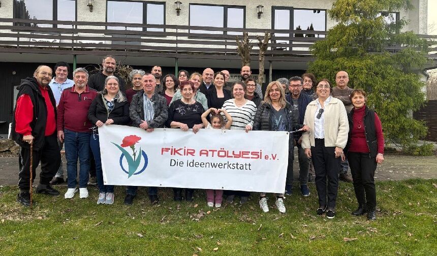 Fikir Atölyesi Derneği hafta sonu seminerinde göç ve Ortadoğu gündemini tartıştı