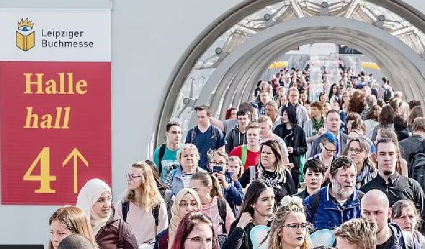 Leipzig Kitap Fuarı: Ödüller sahiplerini buldu, Kültür Bakanı açılışta yuhalandı