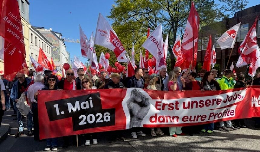 Almanya’da 1 Mayıs’ta on binler meydanlara çıktı