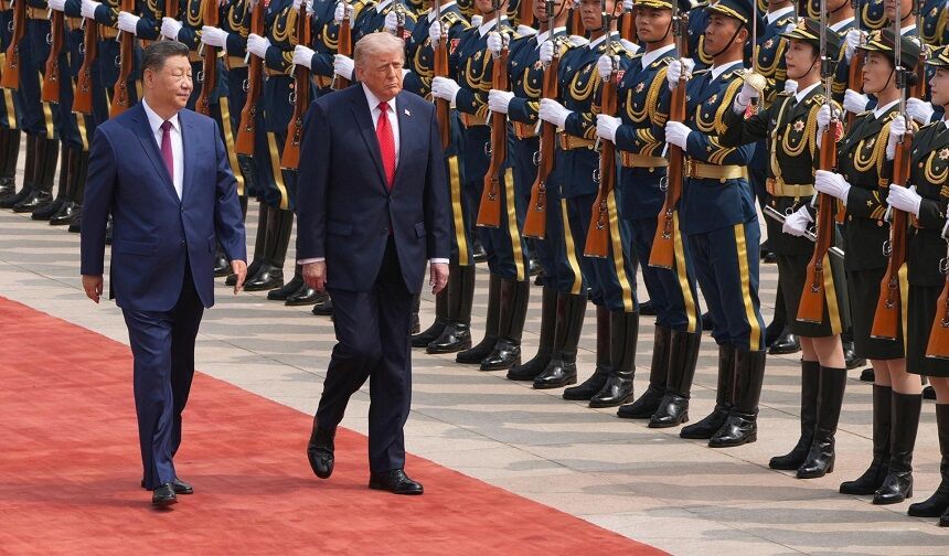 Trump ve Şi Pekin’de Görüştü: “Dünya Bir Yol Ayrımında”