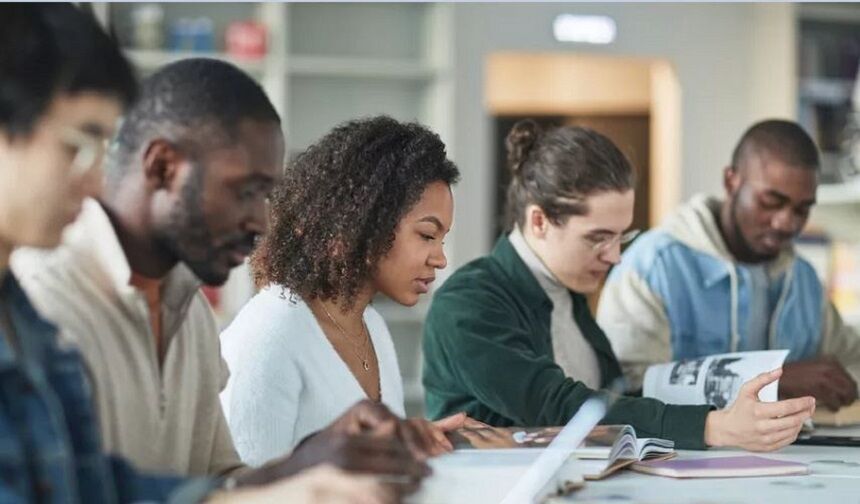 Almanya’da entegrasyon kurslarına bütçe kesintisi eleştirisi