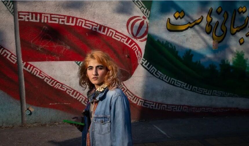 İran'da Mahsa Amini’nin ölümü sonrası kadınların yaşamı değişti